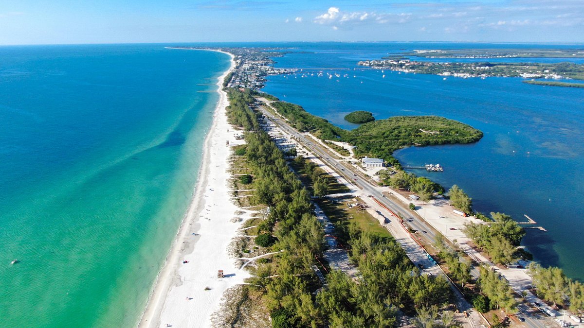 6 underrated Florida beach towns worth a visit