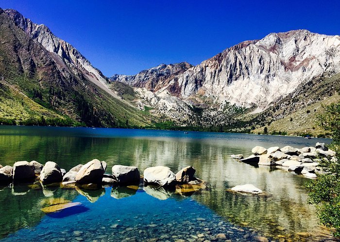 Discover Calfiornia's Beautiful Mammoth Lakes