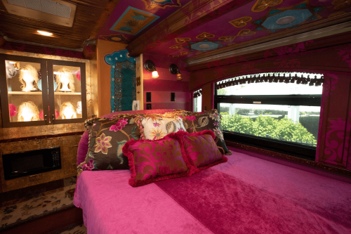 Dolly Parton's Custom Tour Bus Is Tennessee's Newest Luxury Hotel Room
