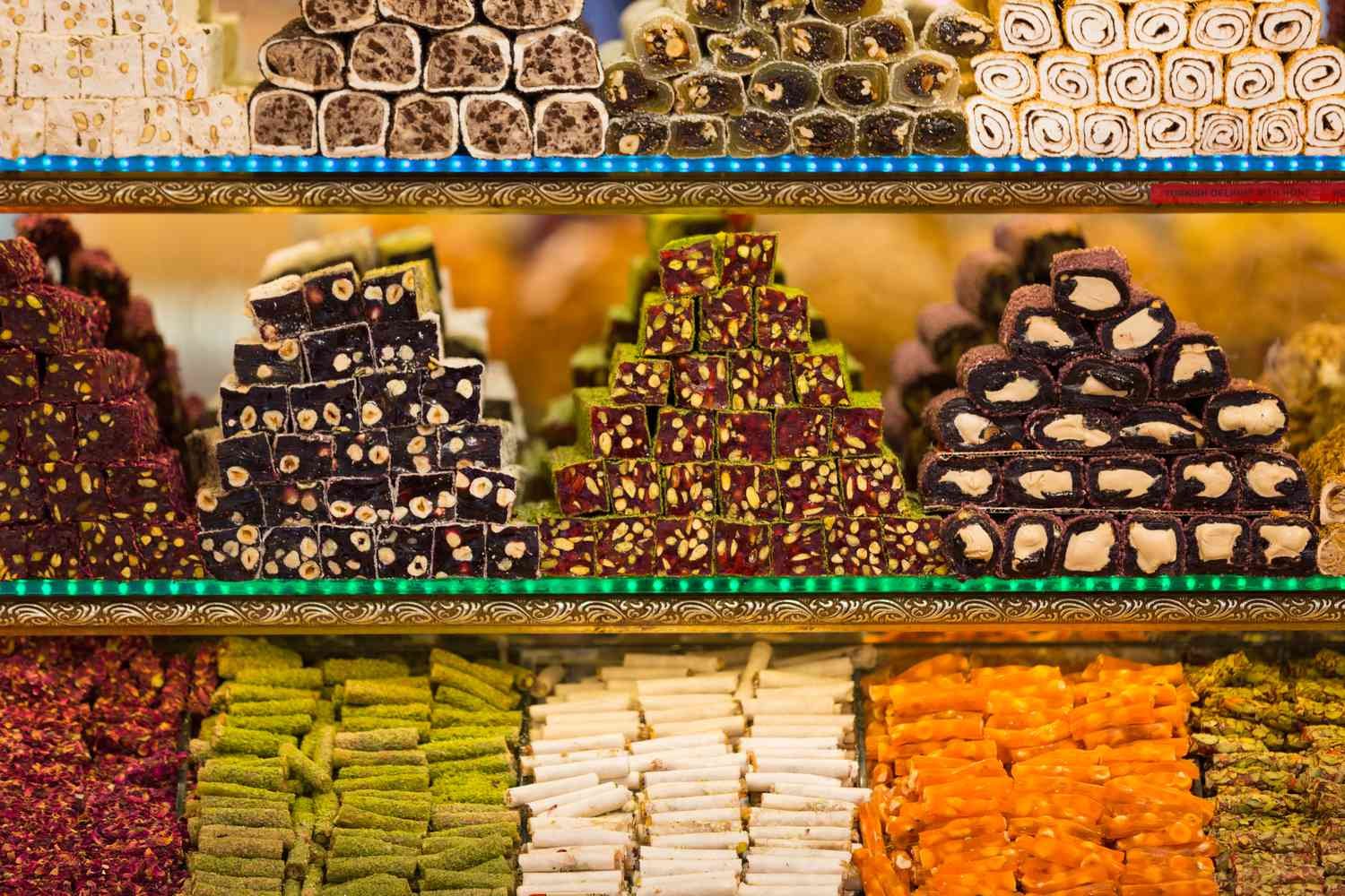 The World's 7 Best Street Markets for Foodies