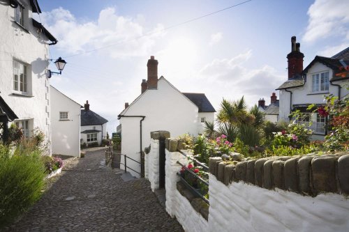 5 of the Prettiest Tiny Villages to Visit in England