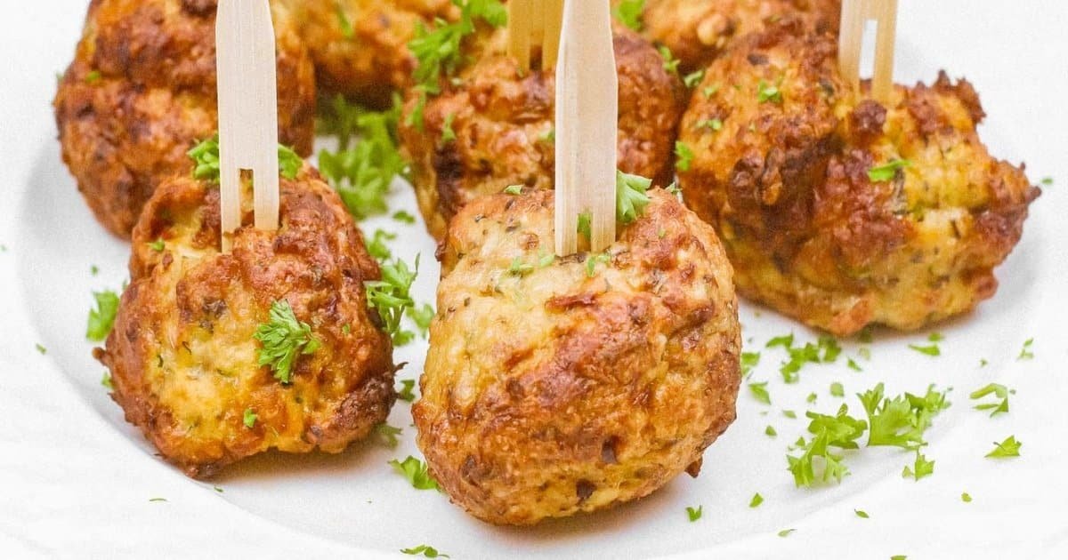 Air Fryer Chicken Meatballs