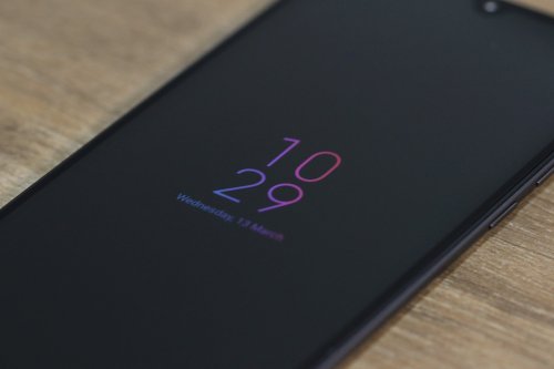 What Is An Always on Display The Screen Tech Explained Flipboard what-is-an-always-on-display-the-screen-tech-explained-flipboard