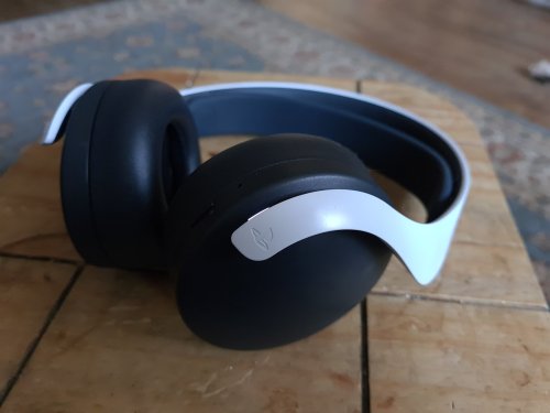 PS5 owners need to see this Pulse 3D headset deal