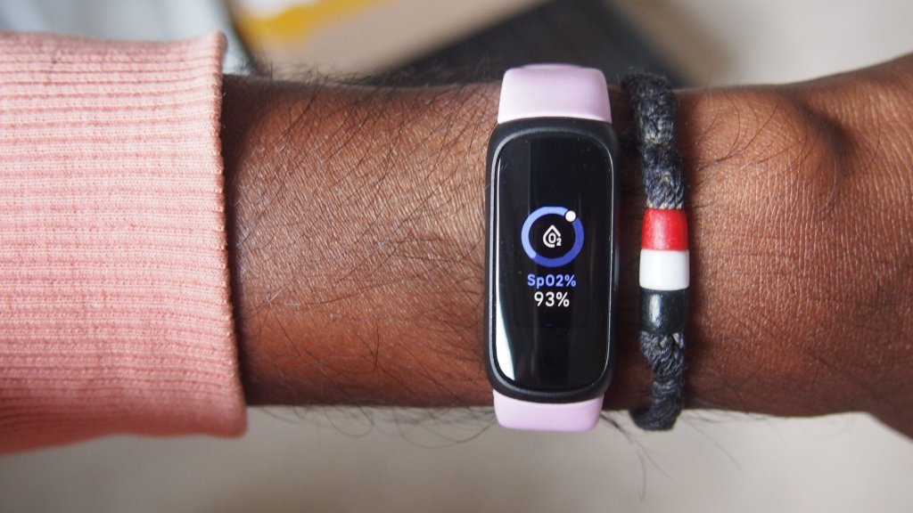 Best Black Friday 2023 Smartwatch Deals - cover
