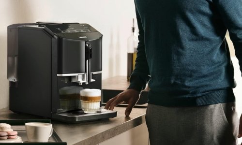 This bean-to-cup coffee machine is down to a tasty price