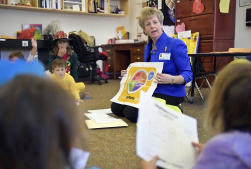 Trump Guts Farm-to-School Grants, Undermining “Make America Healthy Again” Plan