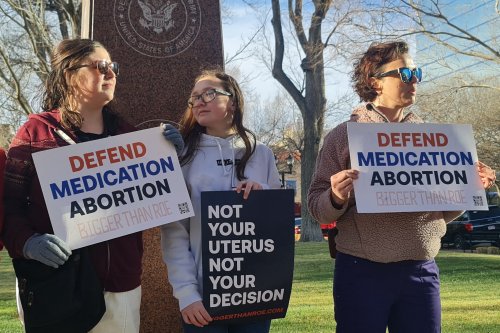 Experts Warn TX Bill Targeting Online Abortion Pills Will Have Widespread Impact