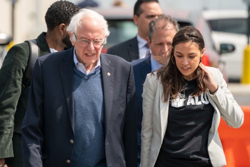 Sanders and Ocasio-Cortez Introduce Resolution Apologizing for 1973 Chilean Coup