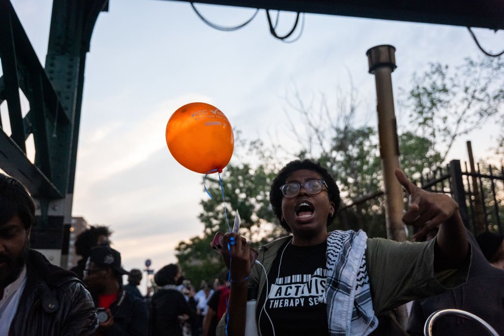 Response to NYPD Subway Shooting Shows Deep Black and Palestinian