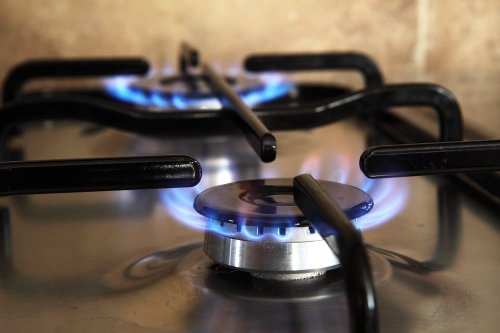 Benzene with your bisque? New studies highlight the dangers of 'cooking with gas'