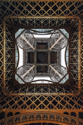 - Look up | Eiffel Tower