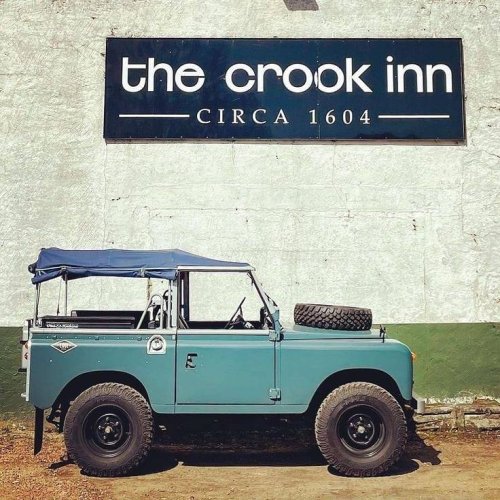 landroverphotoalbum Instagram feed — “Flaps up at the Crook In”  By @aye_defender...