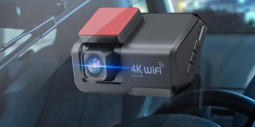 Cette dashcam auto avant et arrière très appréciée passe à moins de 55 euros