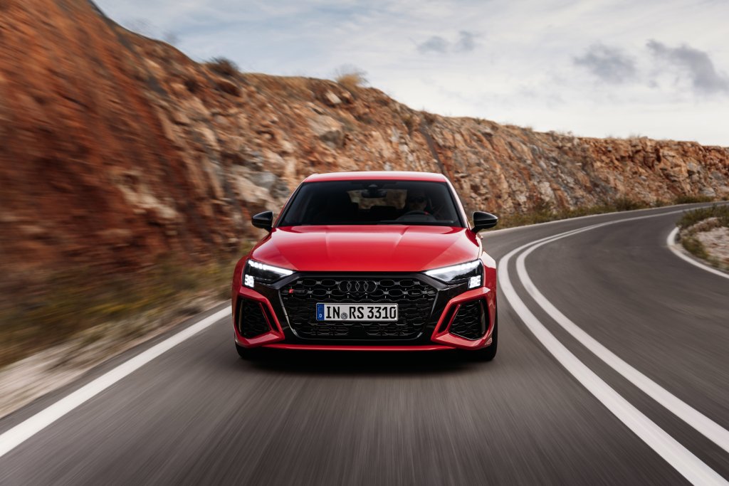 Toute l'actualité automobile 24/24 (Essais, Actualité, photos, conseils, vidéo) - cover