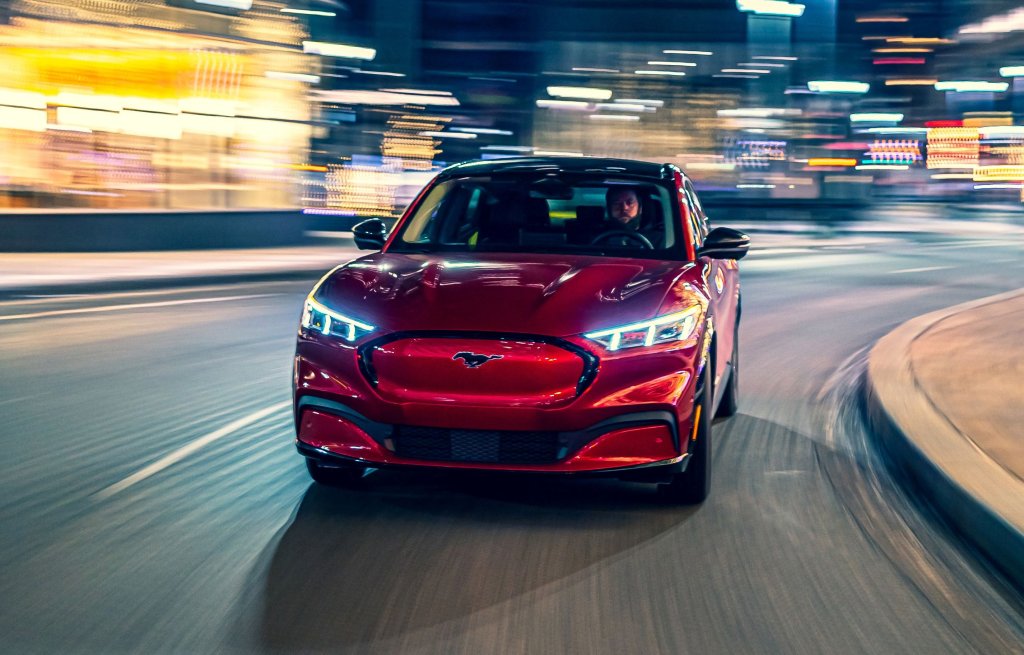 Toute l'actualité automobile 24/24 (Essais, Actualité, photos, conseils, vidéo) - cover