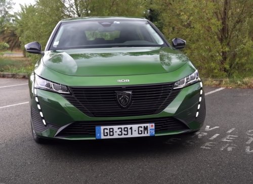 VIDEO - A 24 800€, la nouvelle Peugeot 308 de base est-elle une arnaque ?
