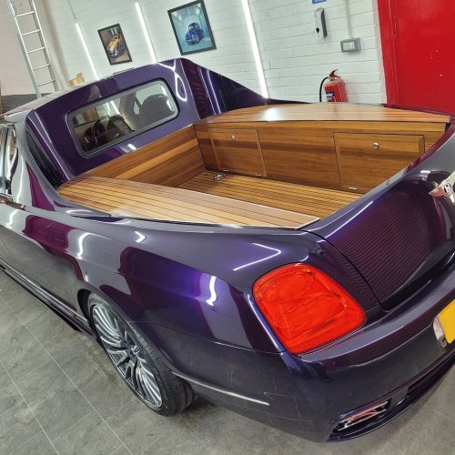 Cette Bentley Flying Spur est l’utilitaire parfait pour les artisans fortunés