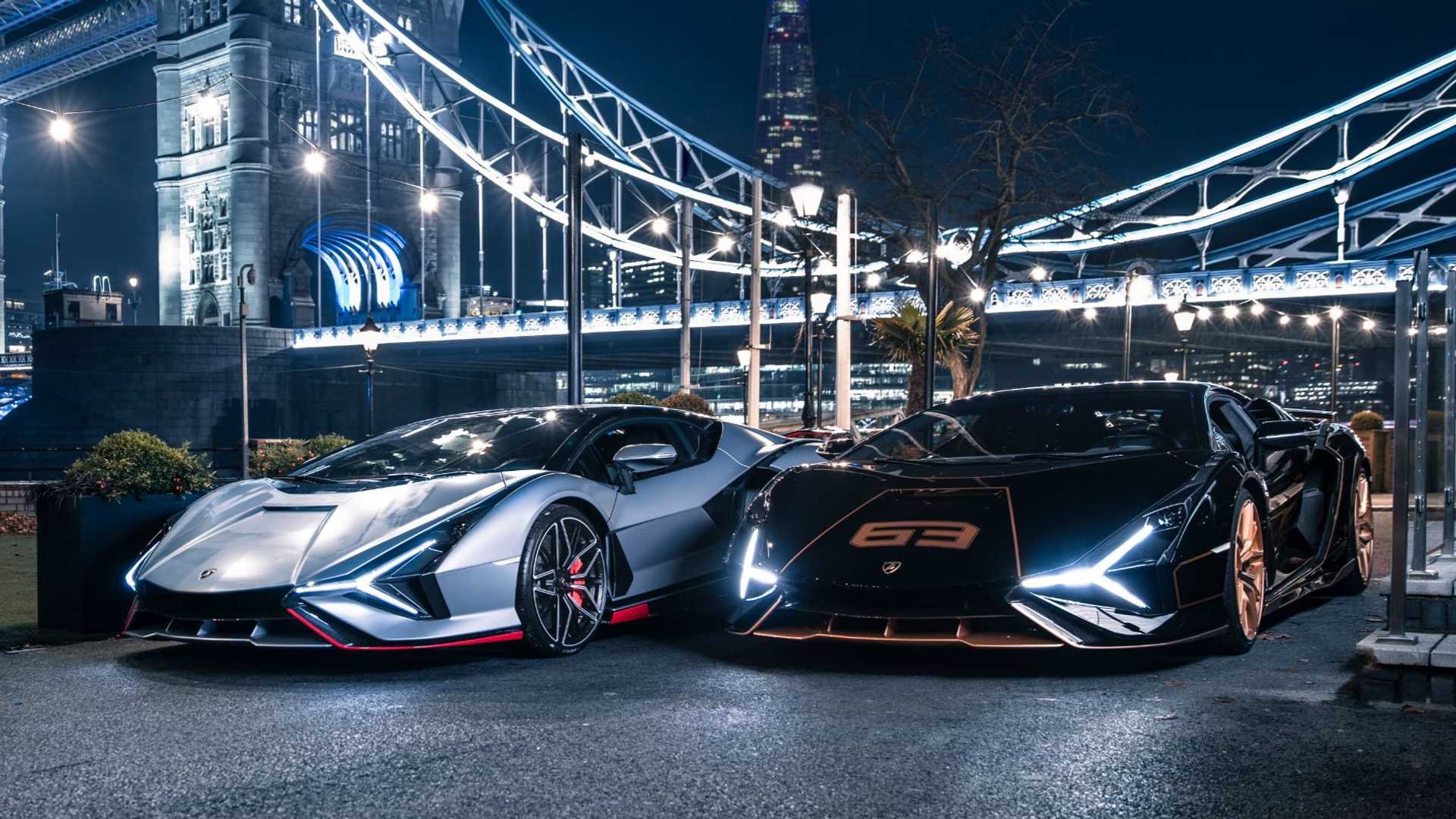 PHOTOS - Ces deux Lamborghini Sian viennent d'être livrées chez un concessionnaire londonien