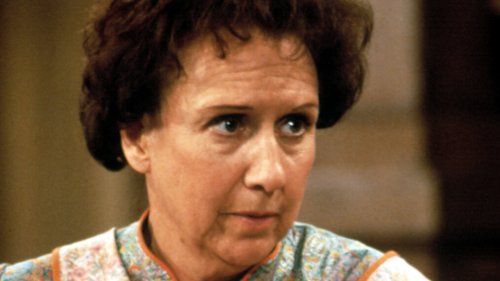 'All in the Family' Star Jean Stapleton: 5 Things You Never Knew About Beloved TV Mom Edith Bunker