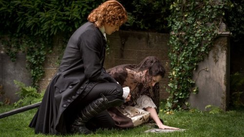 'Outlander' Bosses Look Back on Pivotal Episode 'Faith' 9 Years Later