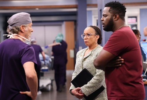 Chicago Med EPs Explain [Spoiler]'s Unexpected Exit in Season 8 ...