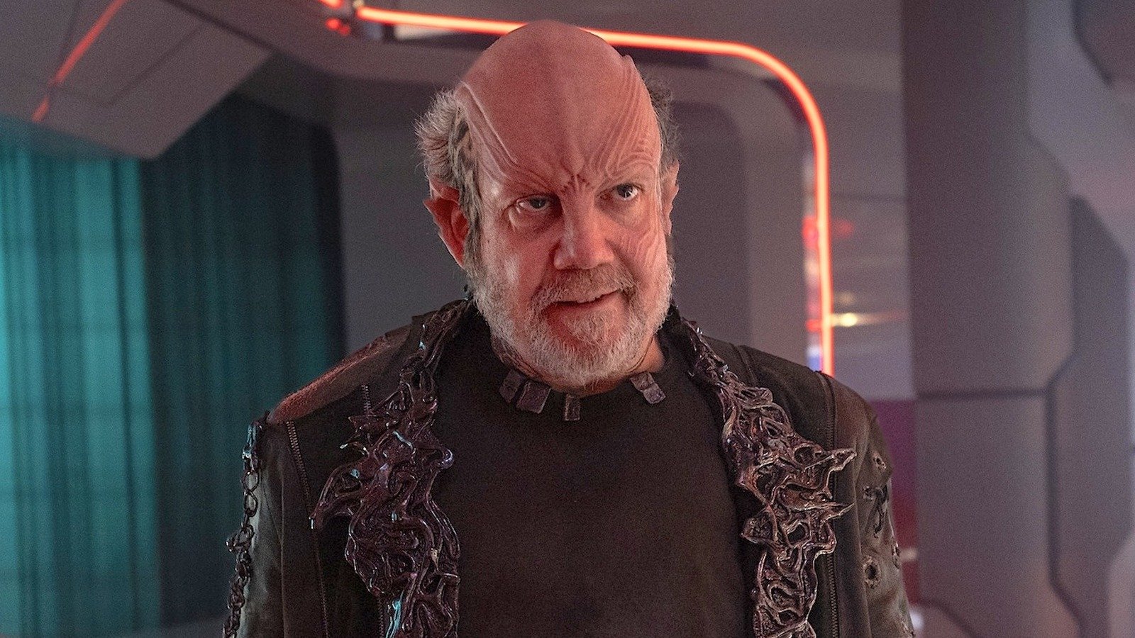 How Star Trek: Starfleet Academy Got Paul Giamatti To Play Its Villain - cover