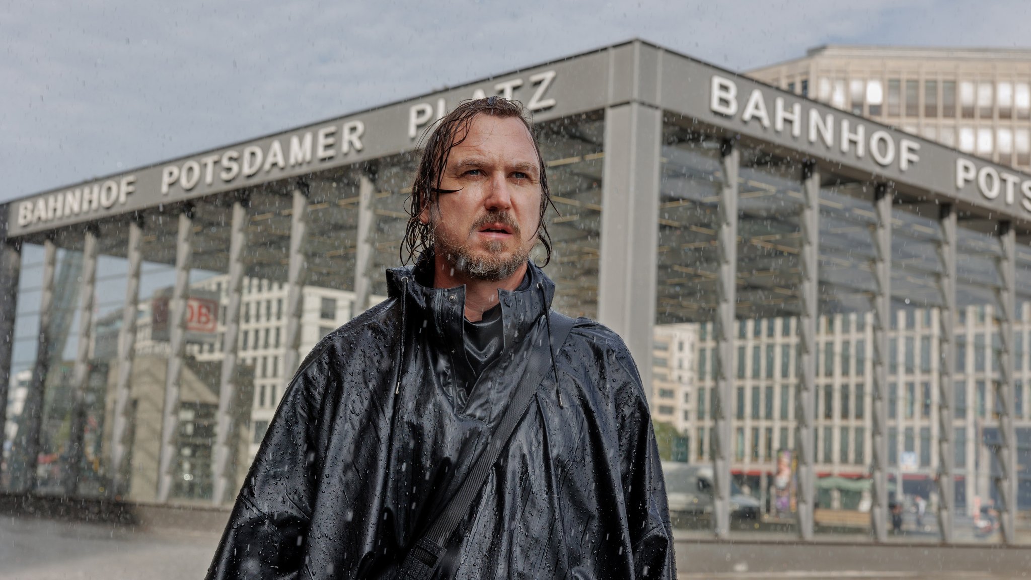 „Das Licht“ | Lars Eidinger: „Ich finde es wichtig, sich in dieser Zeit zu positionieren – als Mensch“