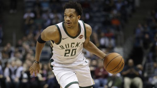 Robbinsdale’s Rashad Vaughn learns patience while waiting for opportunity in Milwaukee