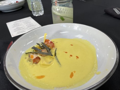 Dining Diary: Fish fry at St. Paul Brewing and a gas-station tasting menu at El Sazon