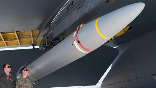 Unprecedented U.S. Hypersonic Weapon Test In West Pacific Appears Imminent