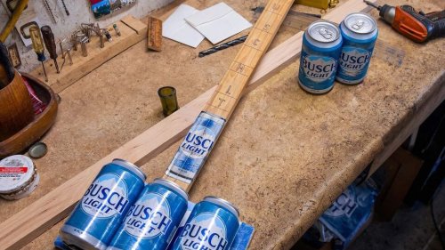 WTF: This Is How You Can Build a Guitar Using 30 Beer Cans and a Toolbox