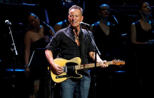 Springsteen On Broadway reverses its AstraZeneca vaccine policy