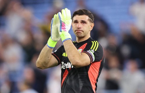 Man Utd eye shock swoop for Emi Martinez after Aston Villa keeper hints at exit, Andre Onana has kept more clean sheets