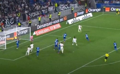 Magnifique premier but de Shaqiri en Ligue 1