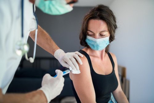 Pandémie - Un cabinet médical suisse refuse de vacciner contre le coronavirus