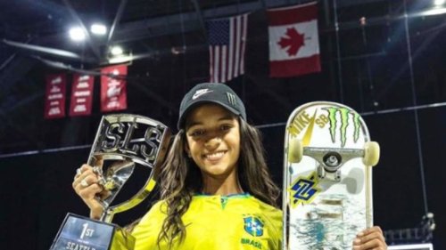 Rayssa Leal comanda show e é campeã mundial de skate street