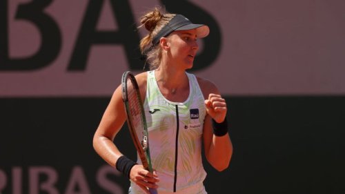Roland Garros: Bia Haddad faz história, vence russa e se classifica