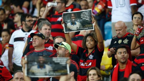 Vini Jr manda recado após homenagem em Flamengo x Cruzeiro