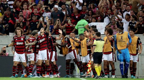 Flamengo goleia Tolima e pega Corinthians nas quartas da Libertadores