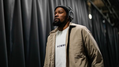 NBA: Jogador acredita que Kevin Durant vai encerrar carreira na Europa