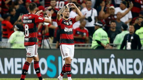 Arrascaeta e Gabigol marcam, e Flamengo vai às quartas da Copa do Brasil