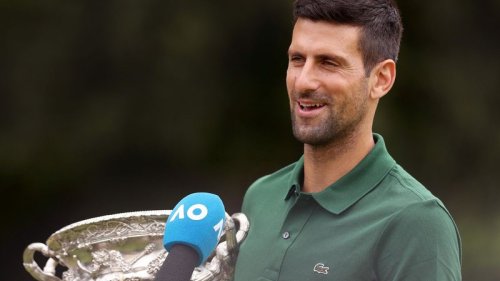 Djokovic manda recado a rivais após título do Australia Open