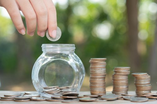 How To Build and Start an Emergency Fund [Guide]