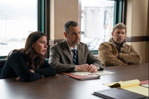 Maura Tierney: Fiesty Grace struggles to accept good fortune on 'American Rust'