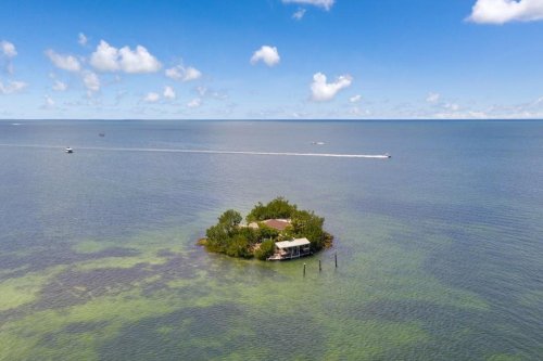 Private island in Florida Keys listed for $2.5 million