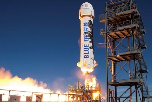 Blue Origin scrubs Friday launch over vehicle issue