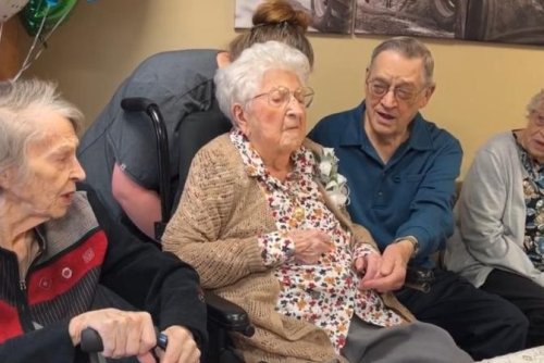 Oldest Person In The United States Turns 115 In Iowa Flipboard oldest-person-in-the-united-states-turns-115-in-iowa-flipboard