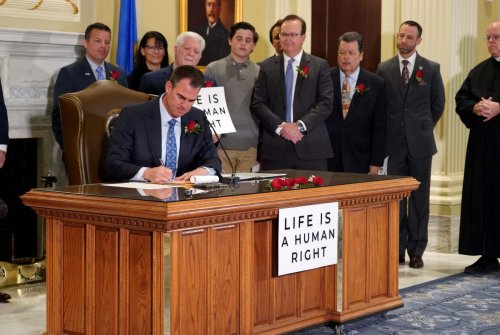 Oklahoma Supreme Court strikes down 2 abortion bans