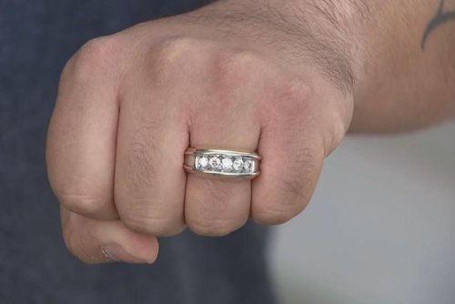 Texas man's lost ring found by another Texan on Florida beach